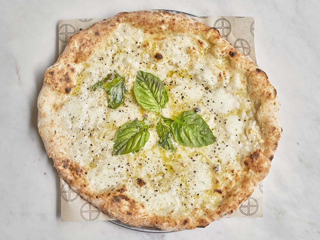 Cacio e Pepe Pizza